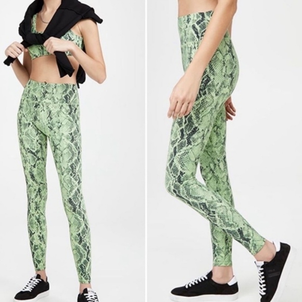 Alo Yoga Snakeskin Vapor Leggings Green Size Small - Picture 11 of 12